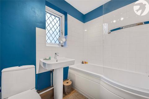 8 Sayer Close, Greenhithe, DA9 9PZ