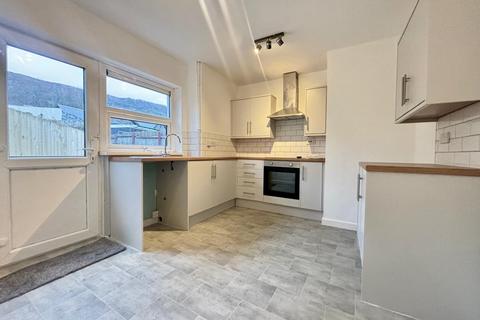 2 bedroom end of terrace house to rent, Fforchaman Road, Cwmaman, Aberdare, CF44 6NS