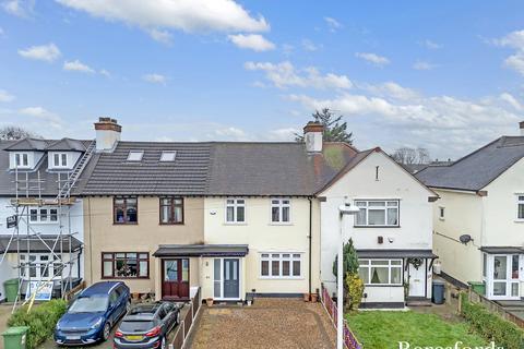 3 bedroom terraced house for sale, Moor Lane, Upminster, RM14