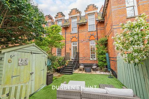 2 bedroom terraced house for sale, Victory Road, Wanstead E11