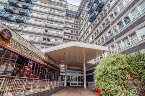 2 bedroom apartment to rent, Calderwood Street, London SE18