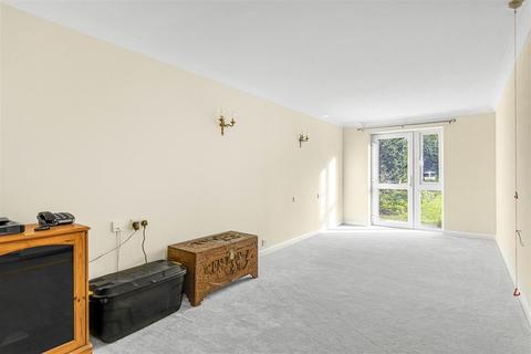 2 bedroom retirement property for sale, Station Street, Saffron Walden CB11