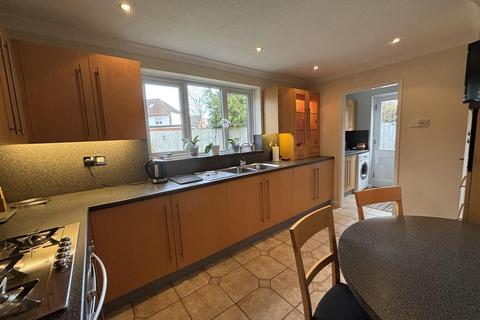 4 bedroom detached house for sale, Seymour Way, Leicester Forest East, Leicester