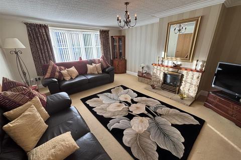 4 bedroom detached house for sale, Seymour Way, Leicester Forest East, Leicester