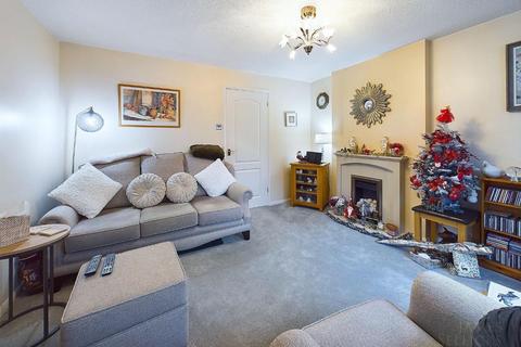 3 bedroom semi-detached house for sale, Ellwood Close, Leicester