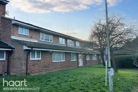 1 bedroom flat for sale, Russett Wood, Welwyn Garden City