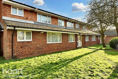 1 bedroom flat for sale, Russett Wood, Welwyn Garden City