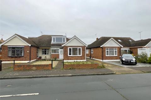 3 bedroom bungalow for sale, Hillview Gardens, Stanford-le-Hope, Essex, SS17