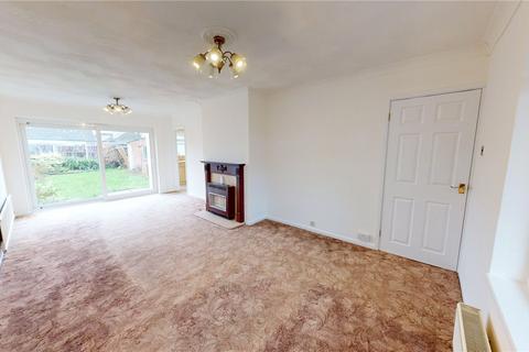 3 bedroom bungalow for sale, Hillview Gardens, Stanford-le-Hope, Essex, SS17