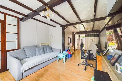 9 The Beeches, Nottingham, NG3 6NH