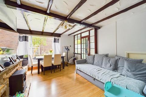 9 The Beeches, Nottingham, NG3 6NH