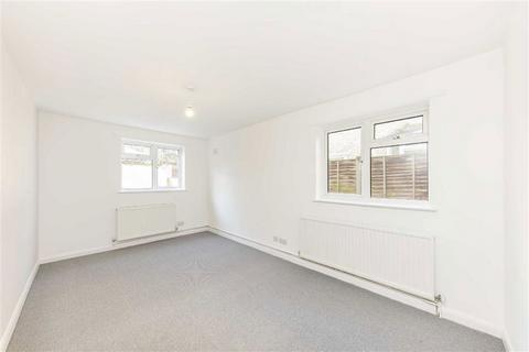 1 bedroom flat to rent, Brightfield Road, London SE12