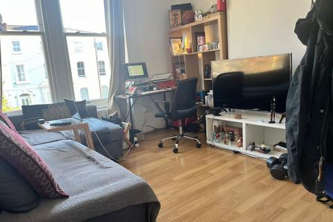 1 bedroom flat to rent, Miranda Road, N19 3RA