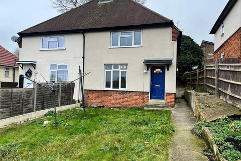 3 bedroom semi-detached house to rent, Hillside Gardens,  High Wycombe,  HP13