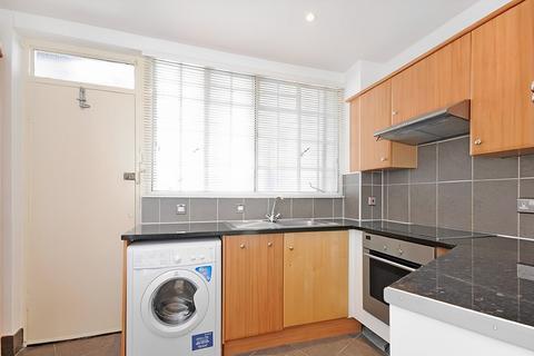 2 bedroom apartment to rent, Strathmore Court Park Road, London, NW8