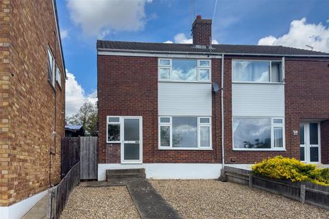 2 bedroom detached house to rent, Clopton Gardens, Hadleigh, IP7