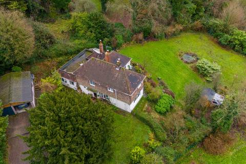 3 bedroom detached house for sale, Shepherds Hill, Merstham, Redhill