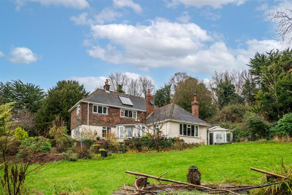 Merstham House Shepherds Hill, Merstham, Redhill 3 bed detached house - £1,100,000
