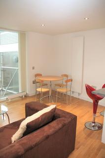 1 bedroom apartment to rent, N V Building, 98 The Quays, Salford, Lancashire, M50