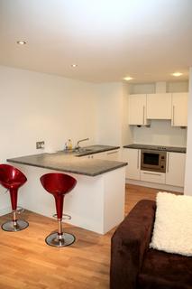 1 bedroom apartment to rent, N V Building, 98 The Quays, Salford, Lancashire, M50