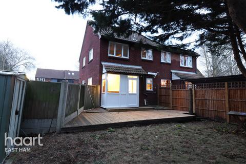 2 bedroom semi-detached house for sale, Chichester Close Beckton, London