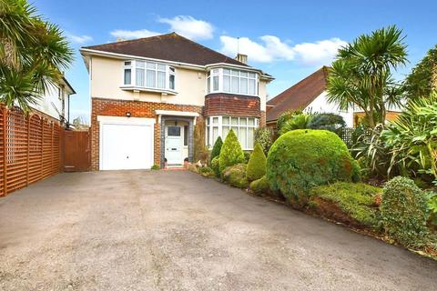 4 bedroom detached house for sale, Trent Road, Goring-by-Sea, Worthing, BN12