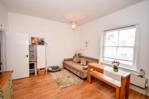 2 bedroom apartment for sale, Clifton Place, Brighton, East Sussex