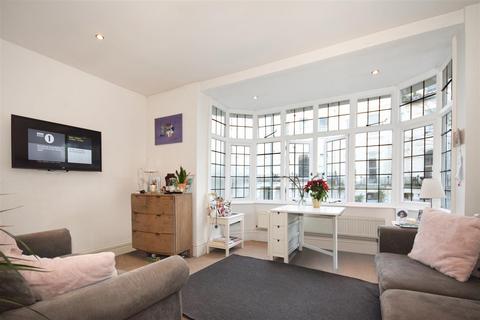 1 bedroom flat for sale, Vernon Gardens, Brighton, East Sussex