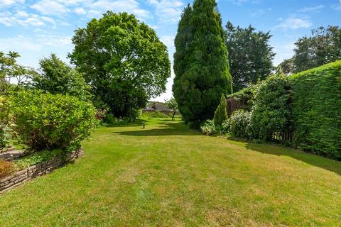 4 bedroom house for sale, Holtye Road, East Grinstead