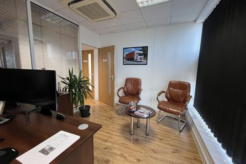 Office to rent, 2 Delta Terrace, West Road, Ipswich, Suffolk, IP3 9FH