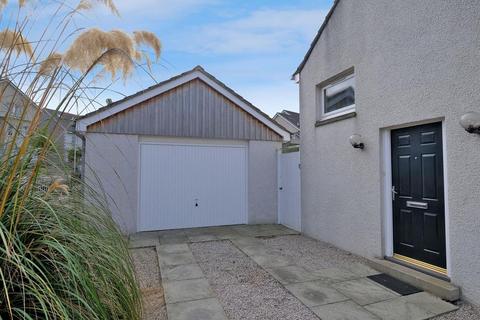 4 bedroom semi-detached house to rent, Polmuir Road, Aberdeen, AB11