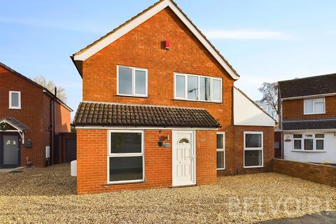 27 Fieldhouse Drive, Muxton, Telford, TF2 8JQ