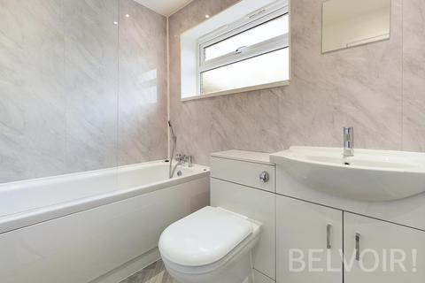 27 Fieldhouse Drive, Muxton, Telford, TF2 8JQ