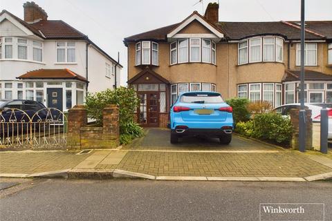 3 bedroom end of terrace house for sale, Tonbridge Crescent, Middlesex HA3