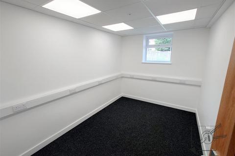 Office to rent, Dover Road East, Gravesend