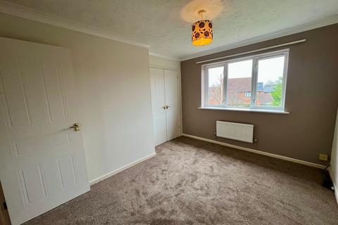 2 bedroom semi-detached house to rent, Valentine Court, Crownhill, Milton Keynes, MK8