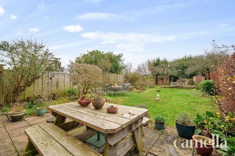 4 bedroom semi-detached house for sale, Round Barrow Close, Chippenham SN14