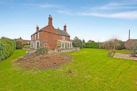 4 bedroom detached house for sale, South Grange, Main Road, Utterby, Louth, Lincolnshire, LN11 0TQ