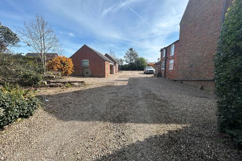 4 bedroom detached house for sale, South Grange, Main Road, Utterby, Louth, Lincolnshire, LN11 0TQ