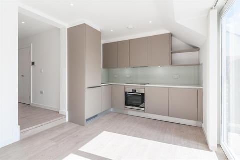 1 bedroom flat to rent, Seven Sisters Road, London, N4