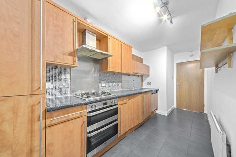 2 bedroom flat to rent, Minerva Way, Glasgow G3