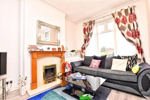 3 bedroom terraced house for sale, Kingsland Road, Castleton, Rochdale, Greater Manchester, OL11