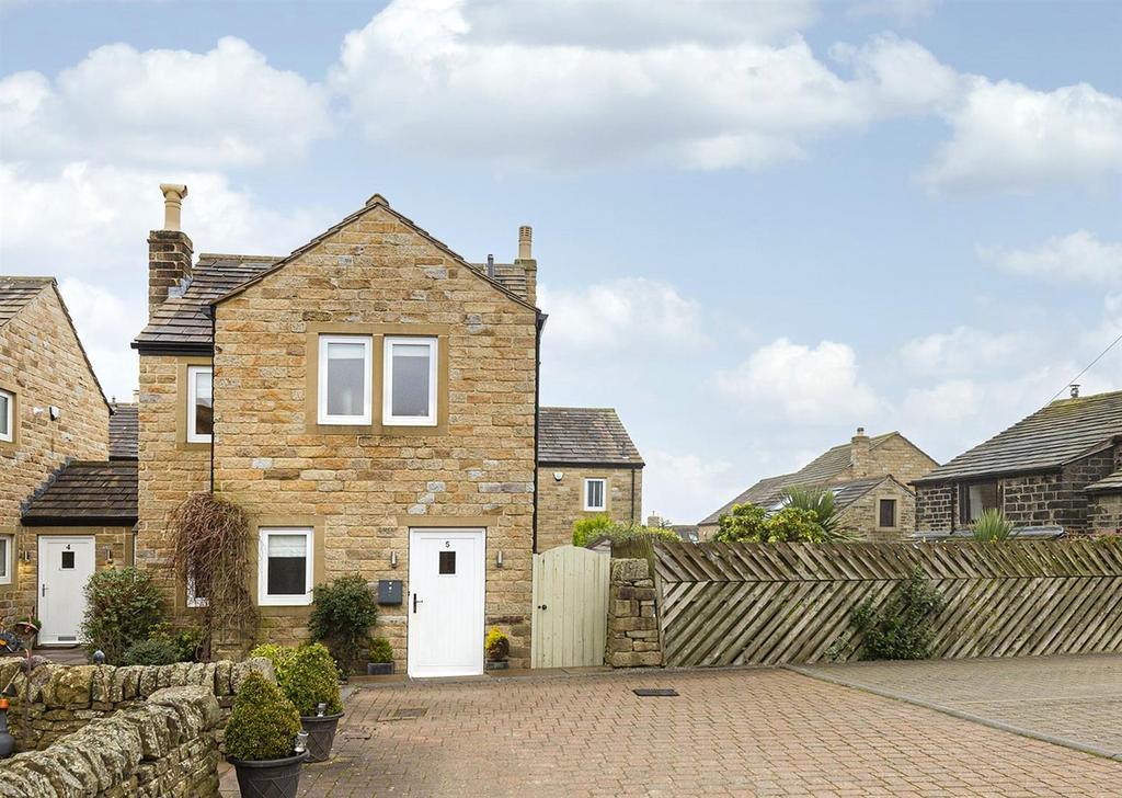 Bramleys Estate Agents - Beech Court - Farnley Tya