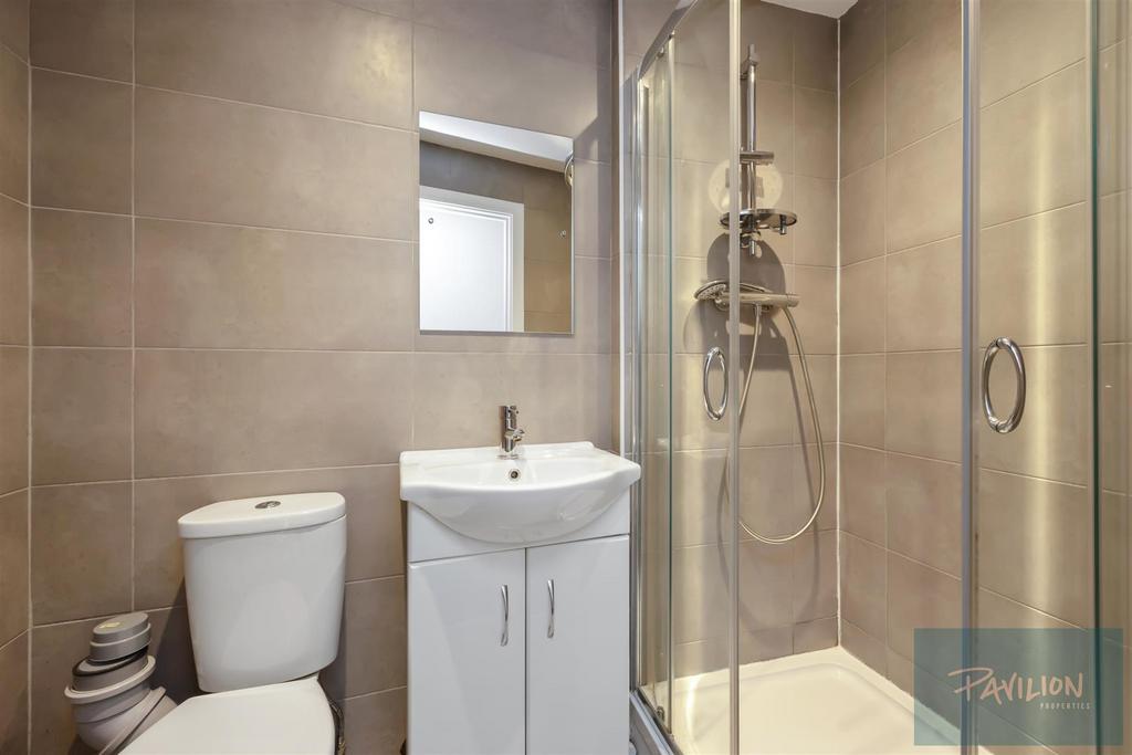 Powis Square, 16a-016.jpg