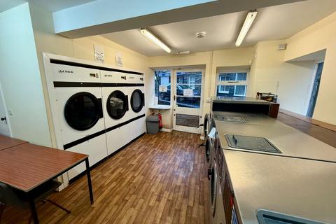 Shop for sale, Dolgellau Launderette, Smithfield Street, Dolgellau, LL40 1DE