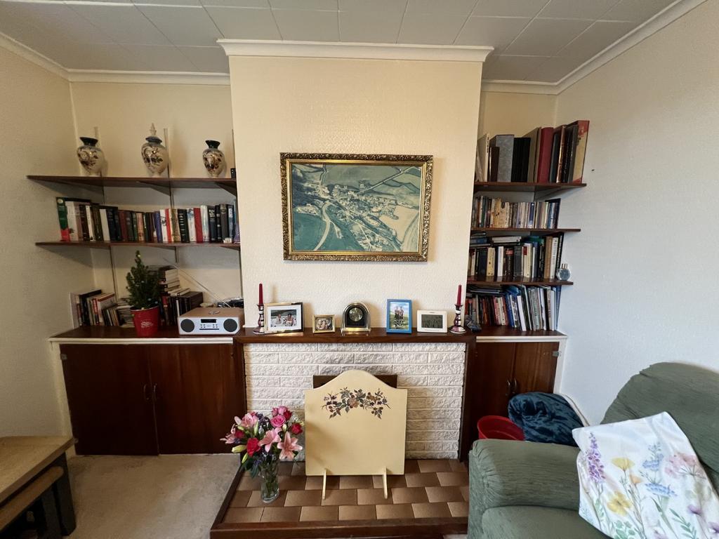 Front Lounge