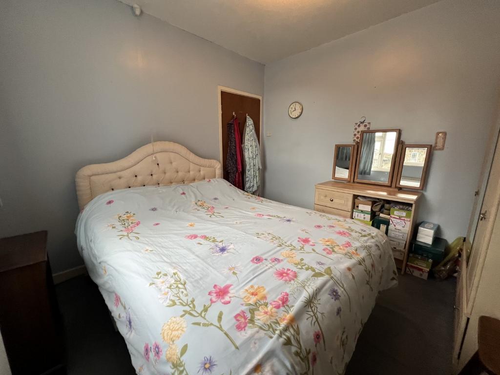 Front Double Bedroom 2