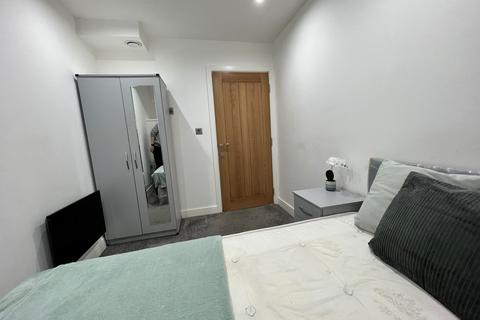 5 bedroom flat share to rent, Newhall Street, Birmingham B3