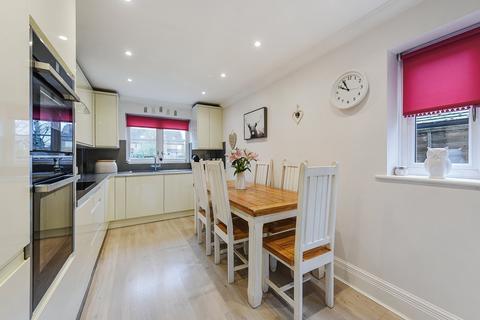 4 bedroom semi-detached house for sale, Penrose Way, Four Marks, Alton, Hampshire