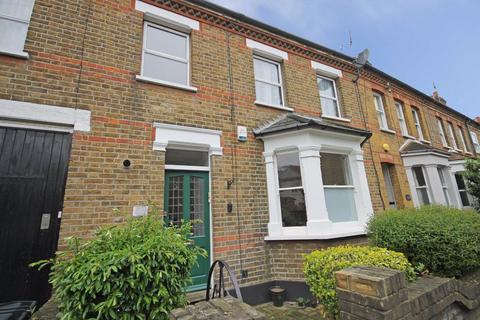 1 bedroom flat to rent, St. Margarets Road, London W7